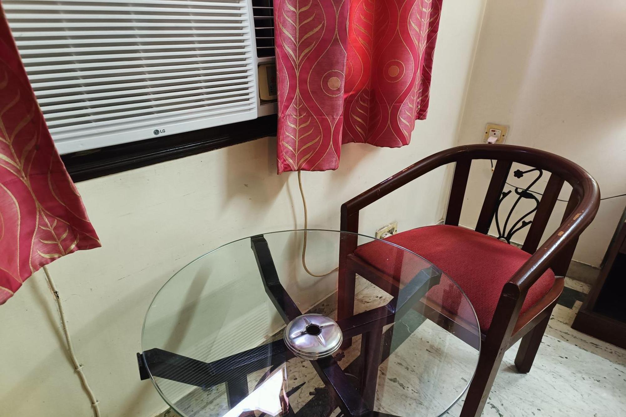 Hotel Indraprastha Delhi Kültér fotó