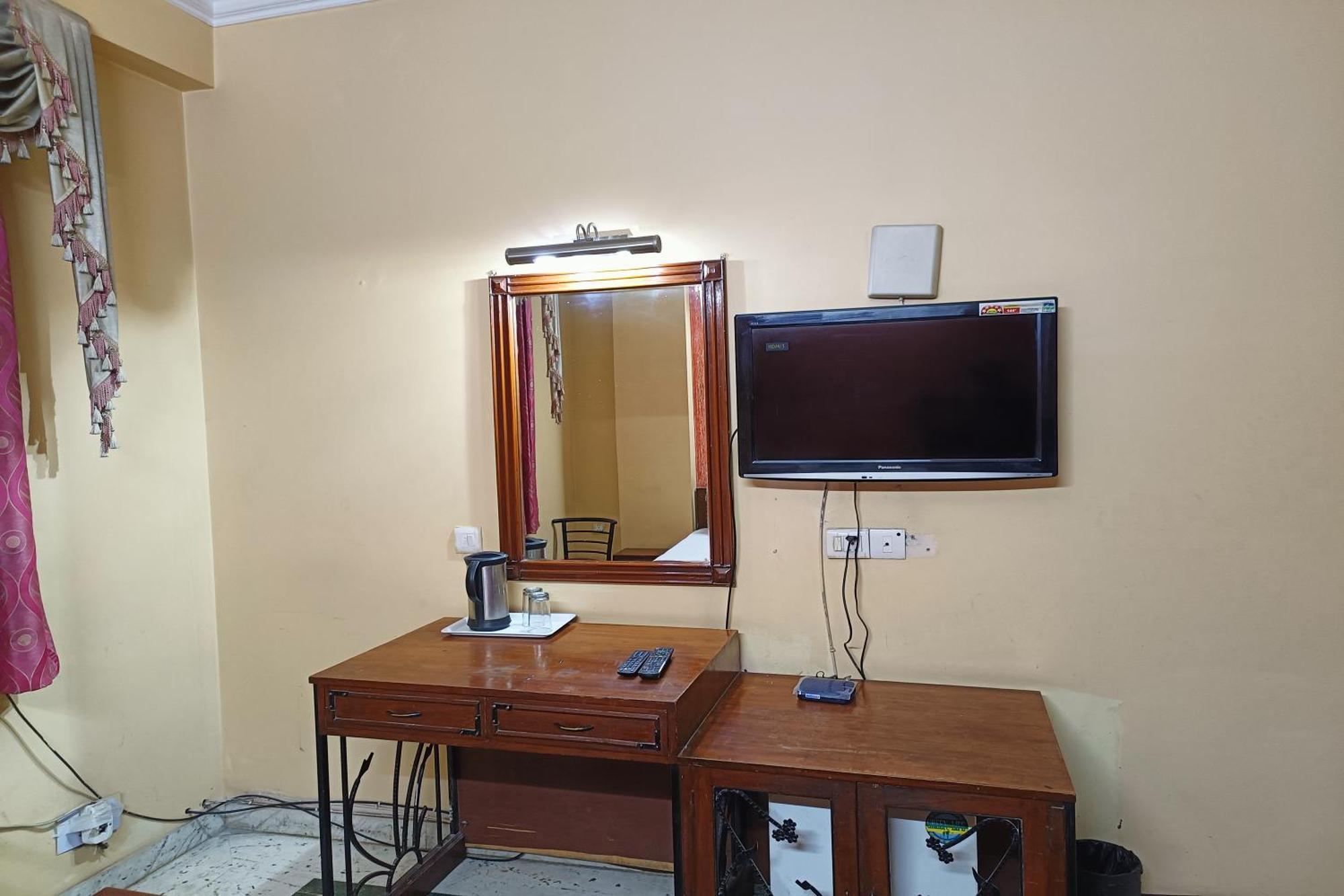 Hotel Indraprastha Delhi Kültér fotó