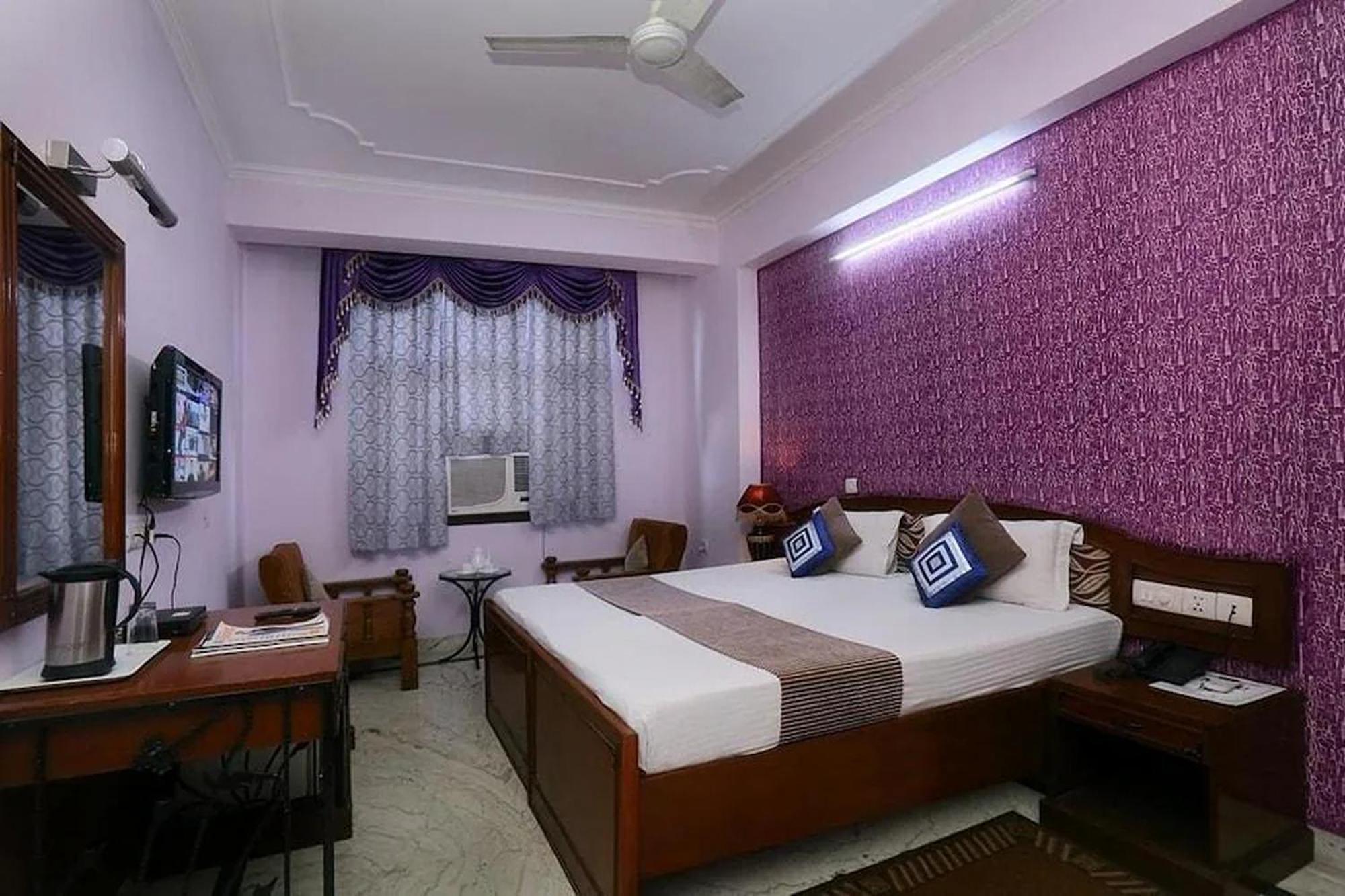 Hotel Indraprastha Delhi Kültér fotó