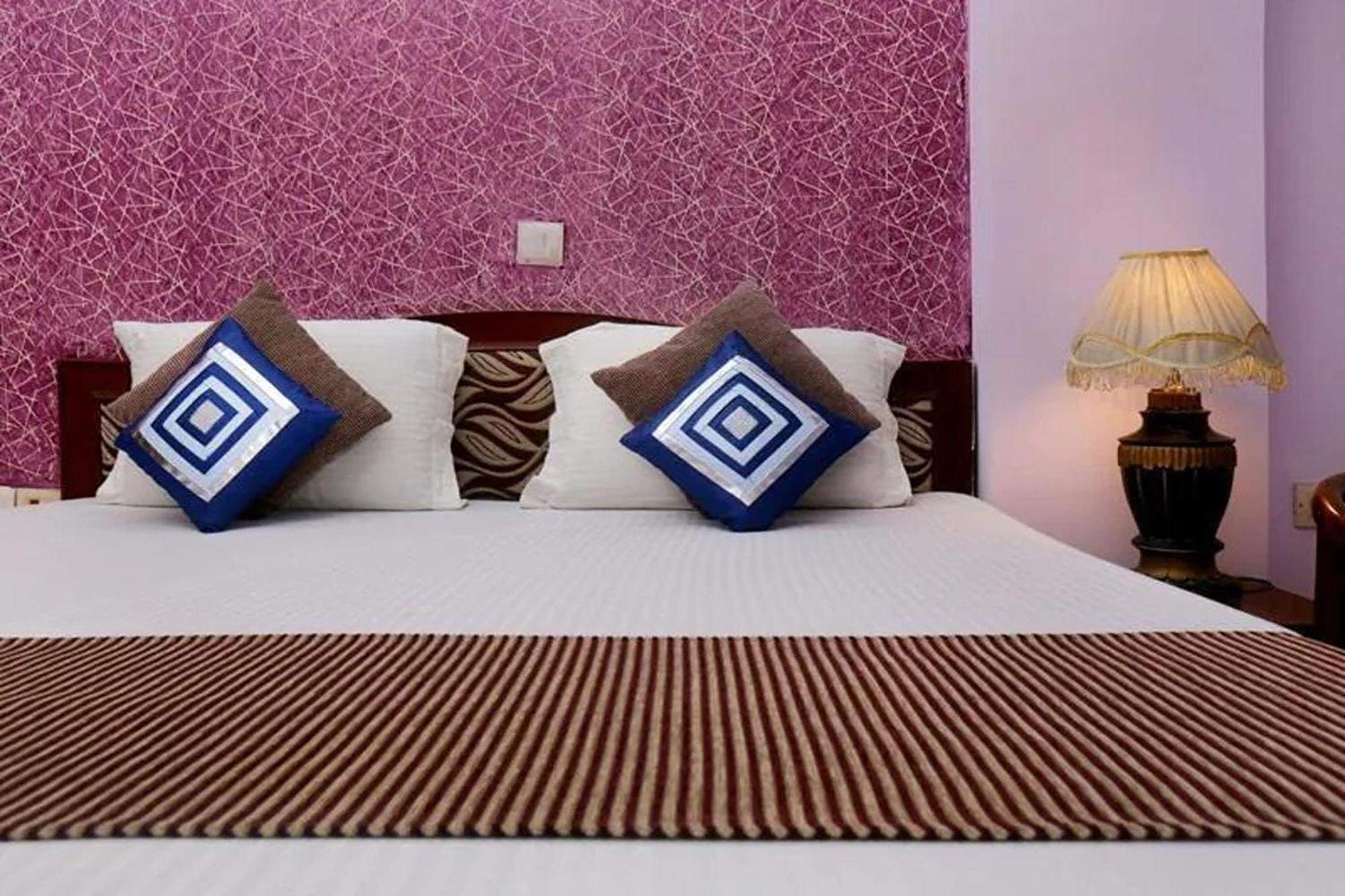 Hotel Indraprastha Delhi Kültér fotó