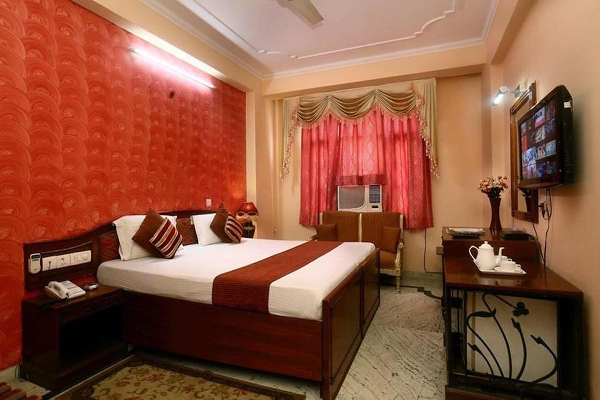 Hotel Indraprastha Delhi Kültér fotó