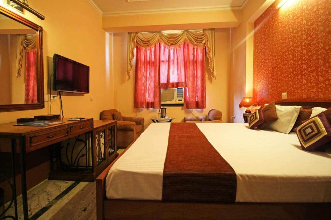 Hotel Indraprastha Delhi Kültér fotó