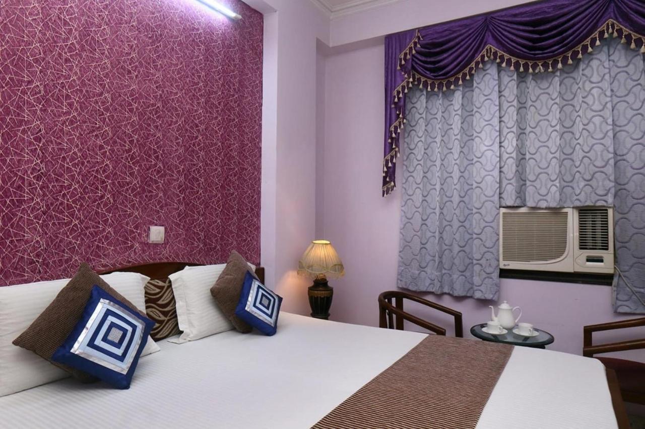 Hotel Indraprastha Delhi Kültér fotó
