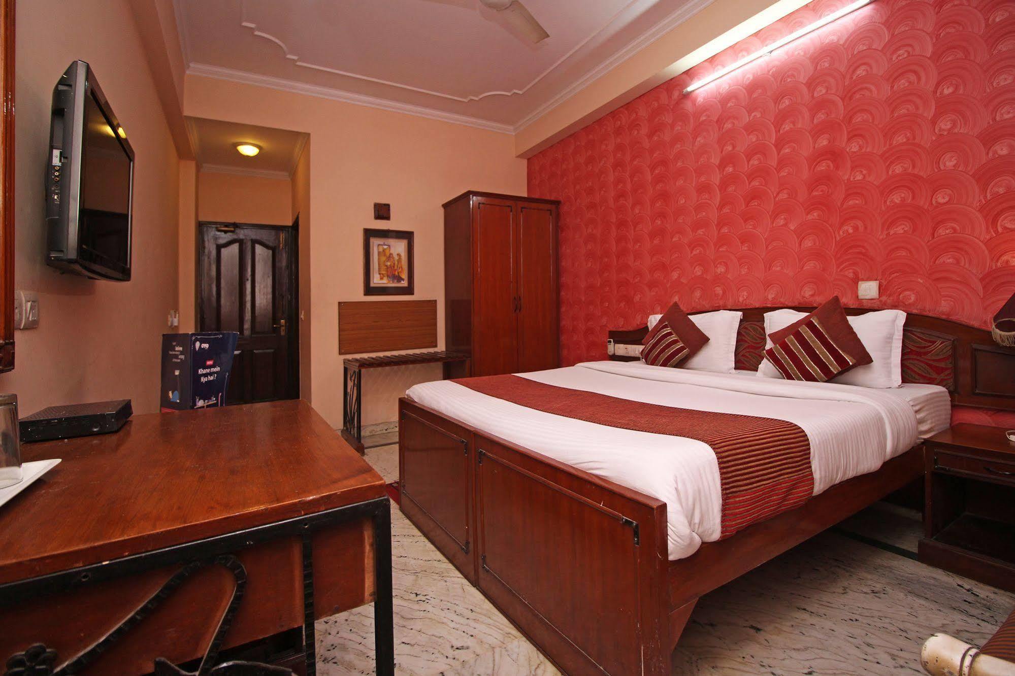 Hotel Indraprastha Delhi Kültér fotó